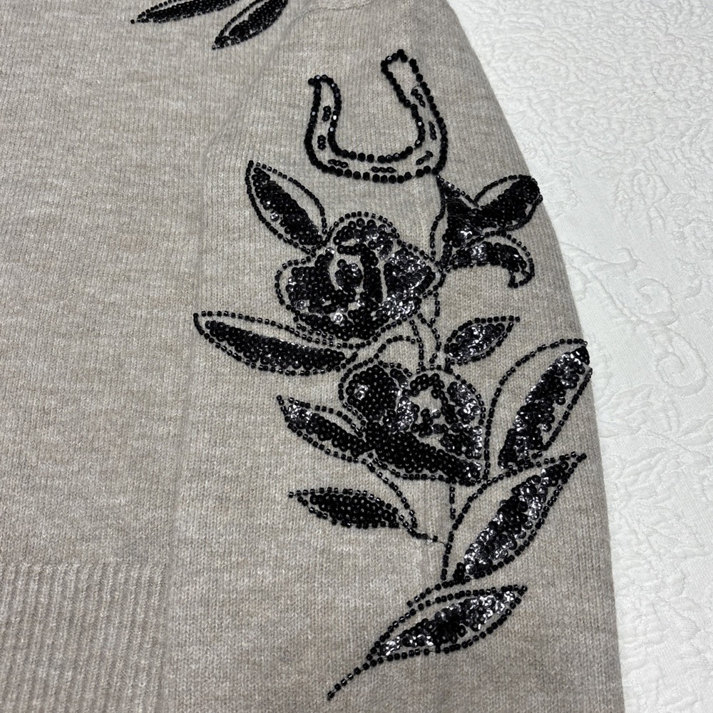 Ariat Beaded Floral Western Mock Neck Sweater NWT XL Oatmeal Heather - Picture 2 of 16